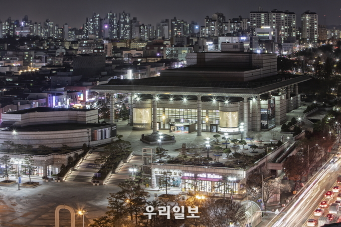 인천문화예술회관 전경.(사진=인천문화예술회관)