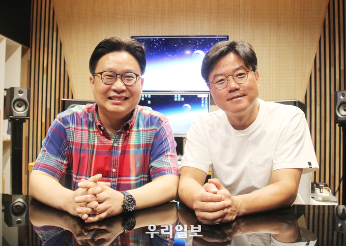 이번 영상을 기획한 서경덕 교수와 내레이션을 맡은 나영석 PD